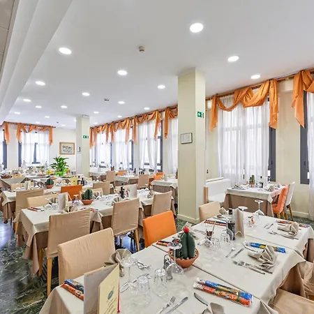 Europa Otel San Bartolomeo Al Mare