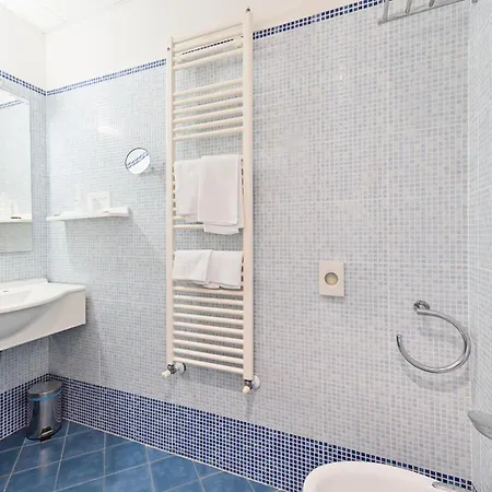 Europa Otel 3*