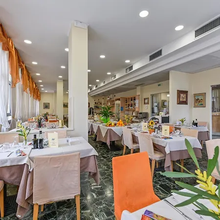 Europa 3* San Bartolomeo Al Mare