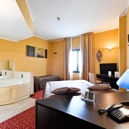 Europa Otel San Bartolomeo Al Mare