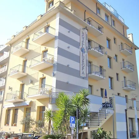 Europa Hotel 3*