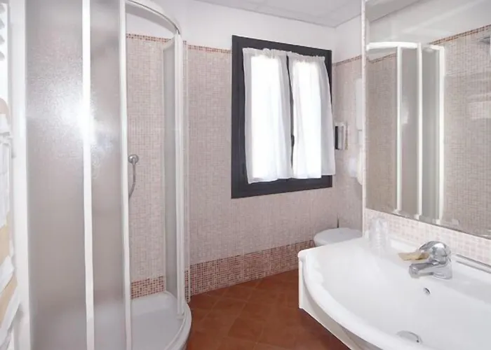 Europa Hotel 3*
